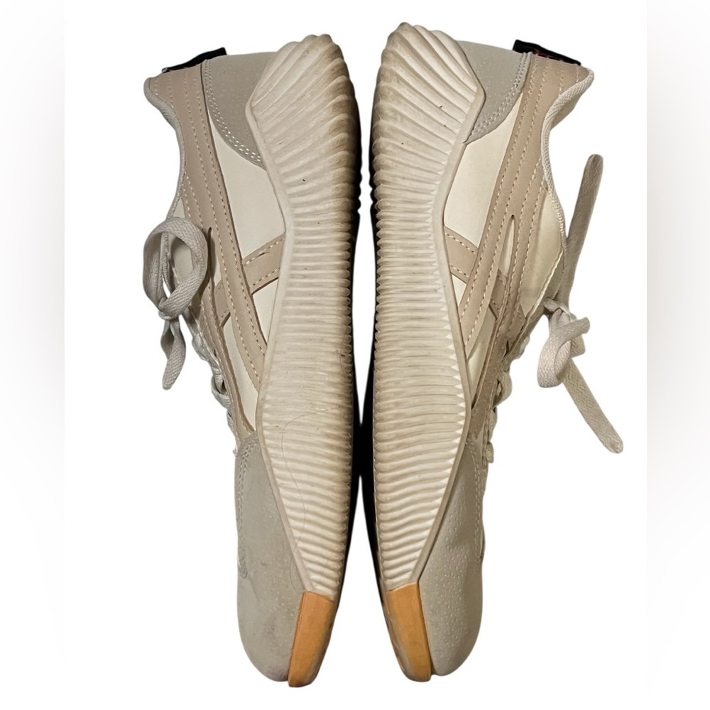 DF De Florance Cloudea tan and white lace up sneakers - Picture 6 of 8